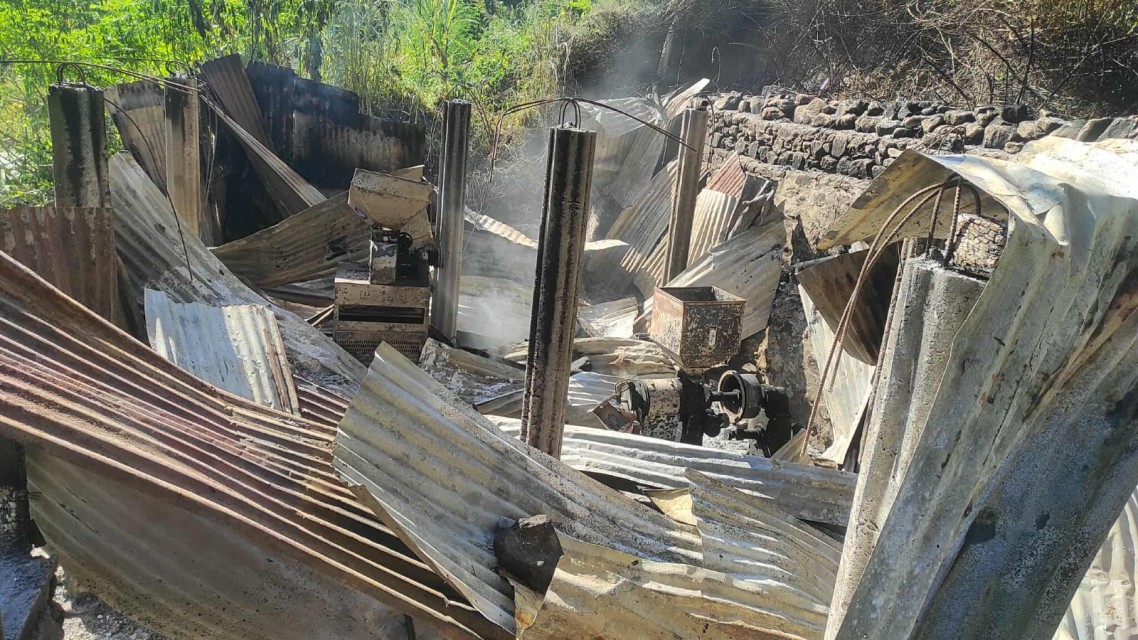 शीतलीको बुद्ध राइस मिलमा आगोलागी, घरसहित अन्नपात जलेर नष्ट