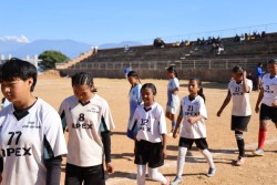 दोलखाको १४ बर्षमुनिको छात्रा फुटबलको उपाधि एपेक्स स्कूललाई