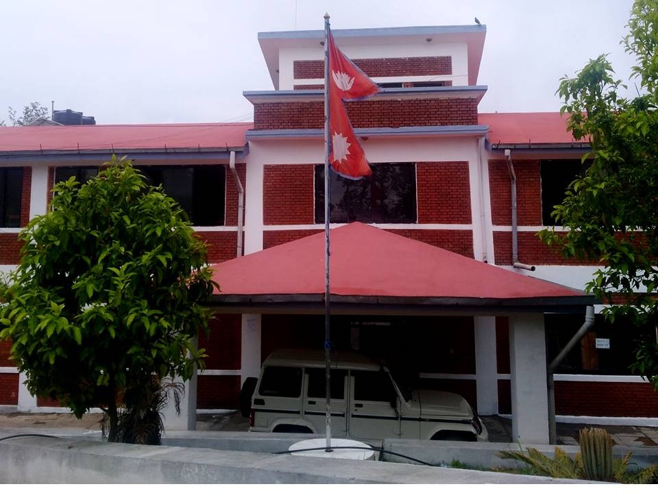 सिन्धुपाल्चोक जिल्ला प्रशासनका सेवा अब आलोपालो पद्धतिबाट प्रवाह हुने