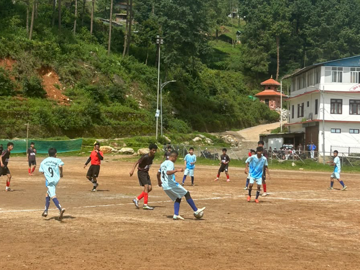 जिल्लाव्यापी अन्तर विद्यालयस्तरीय फुटबल लिग प्रतियोगितामा मङ्गलबार २ खेल सम्पन्न