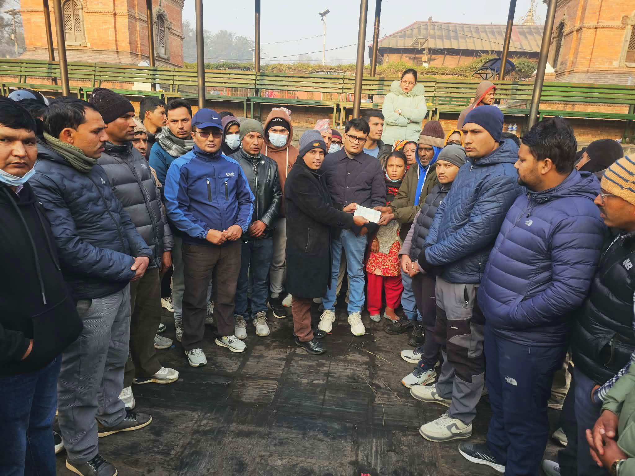 प्रशान्त फुयाँलको परिवारलाई च्यामा–काठमाण्डौं सेवा समाजको आर्थिक सहयोग