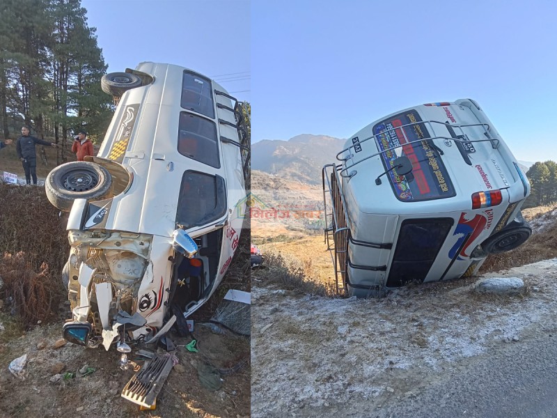 आहालडाँडामा ईभी गाडी दुर्घटना, ३ जना घाईते