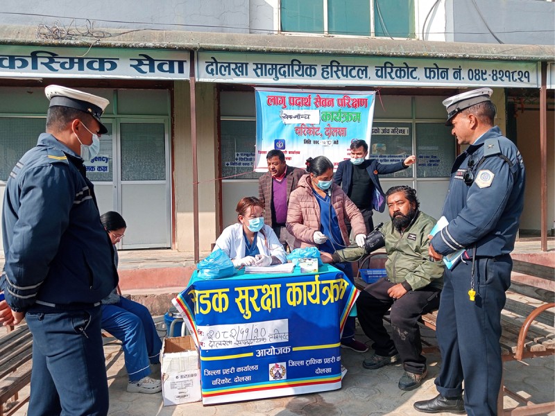 सडक सुरक्षाका लागि दोलखामा लापसे परीक्षण कार्यक्रम सञ्चालन