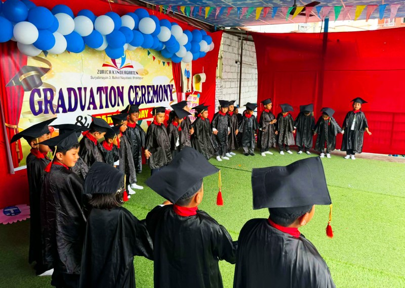जुरिच किन्डरगार्टेन स्कूलको दिक्षान्त समारोह सम्पन्न