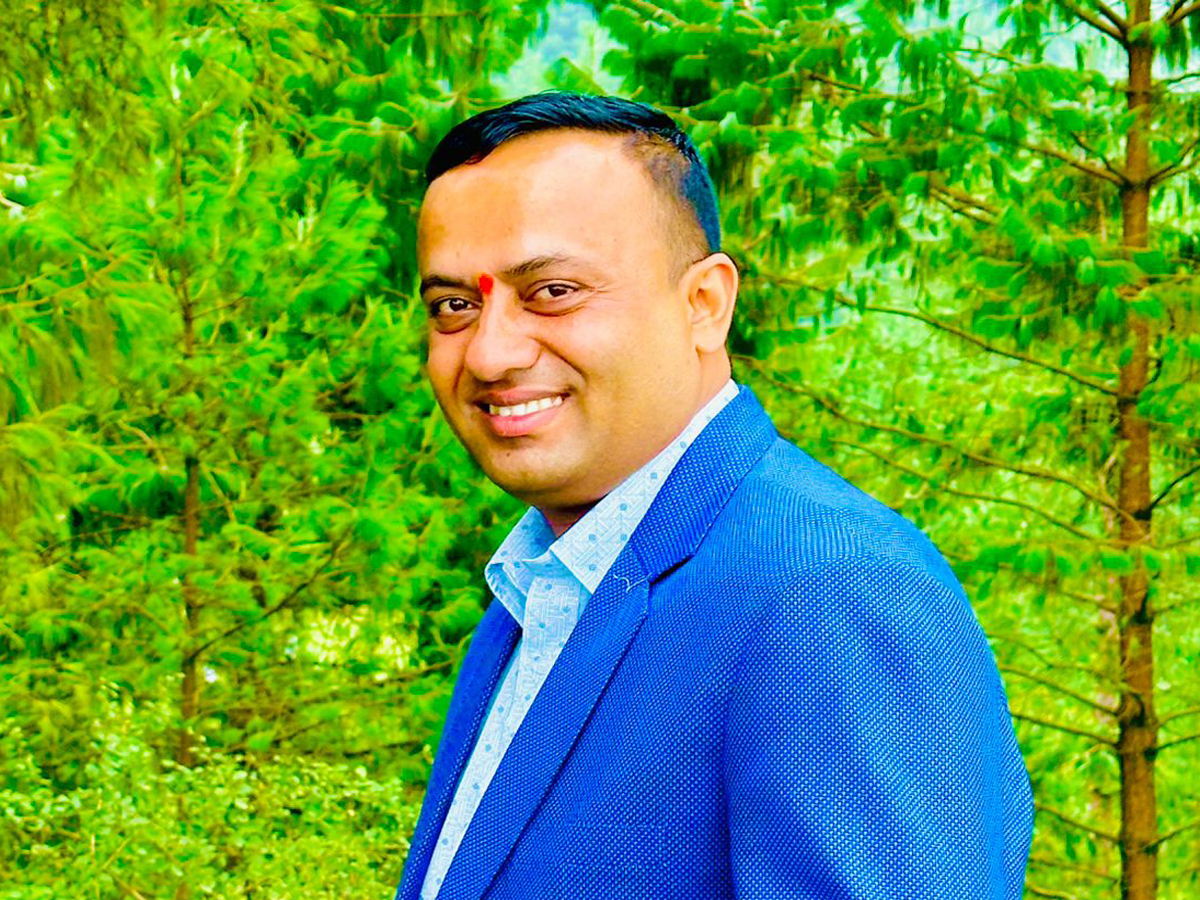 दोलखा उद्योग वाणिज्य सङ्घको अध्यक्ष बन्ने दिनेश पाठकको तयारी
