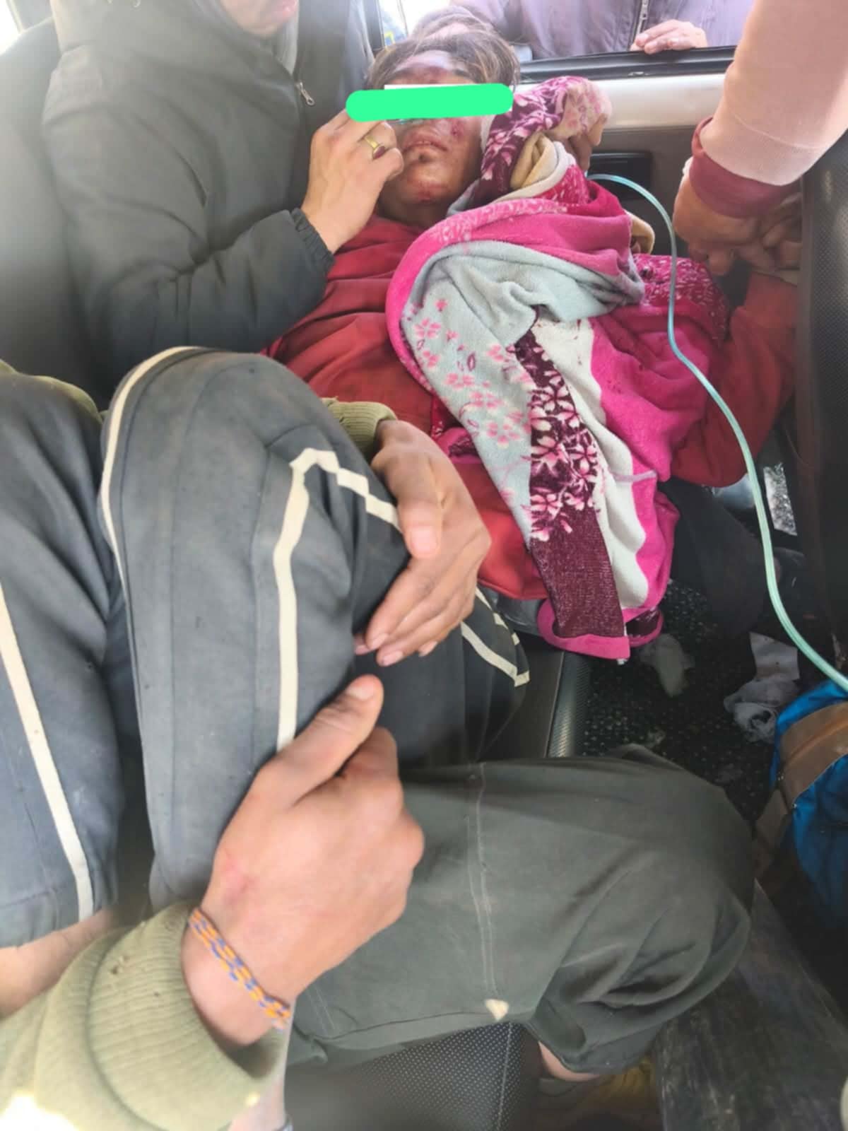 लामाबगरमा भिरबाट लडेर हाईड्रोमा कार्यरत एक मजदुर गम्भिर घाईते